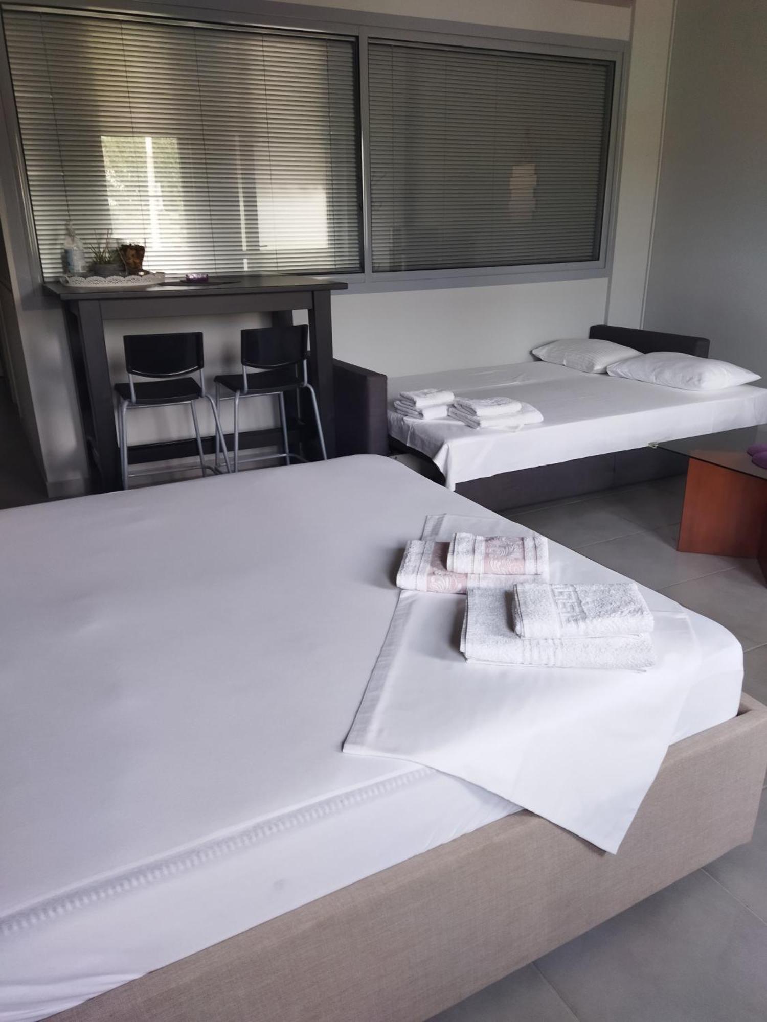 Cozy Apartment Near To The Airport Kouvarás المظهر الخارجي الصورة