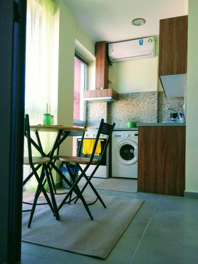 Cozy Apartment Near To The Airport Kouvarás المظهر الخارجي الصورة